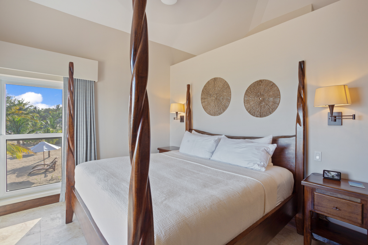Pelican Bungalow Upstairs Bedroom | Sirenian Bay | Luxury Vacation Resort in Placencia, Belize