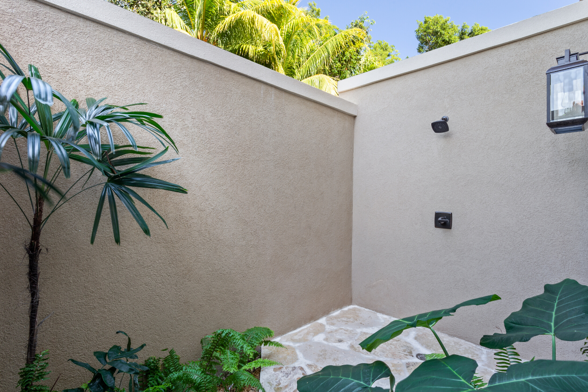 Sand Dollar Bungalow Outdoor Shower | Sirenian Bay | Luxury Vacation Resort in Placencia, Belize